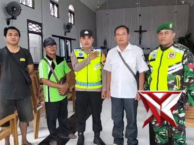 Live Report Pengamanan Gereja - PoliceTube