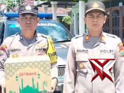 Kapolsek Nguntoronadi AKP MAHFUD SIDIQ, S.H.,M.MH Menyalurkan Bantuan Polres Magetan Berupa Bingkisa