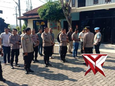 Tegakkan Disiplin anggota Polsek Kedamean laksanakan Gaktibplin terhadap anggota