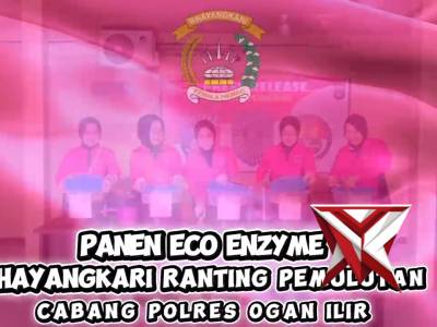 Panen Eco Enzyme Bhayangkari Ranting Pemulutan Cabang Polres Ogan Ilir - PoliceTube