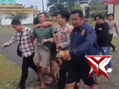 Polres Musi Rawas Utara Amankan pelaku tabrak lari didepan Mapolres Musi Rawas Utara - PoliceTube