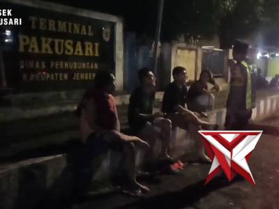 PATROLI HARKAMTIBMAS POLSEK PAKUSARI - PoliceTube