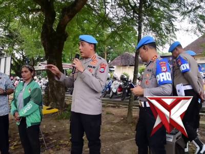 Sosialisasi QR Code Yanduan Propam Polri oleh Birpropam Polda Kalsel kepada Masyarakat - PoliceTube