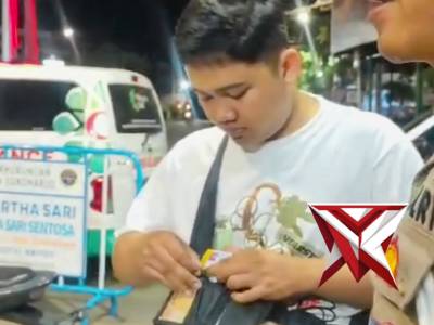 Kejujuran yang menginspirasi di tengah hiruk pikuk pasar ?