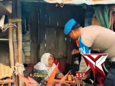 Personil Si Propam Melaksanakan Jumat Berkah - PoliceTube