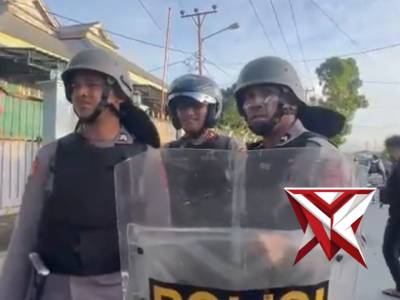 Bekerja ikhlas semangat hadapi dengan senyuman ????