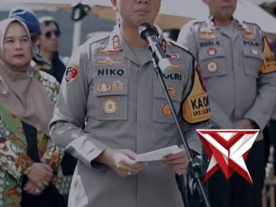 Kepolisian Resor (Polres) Cimahi memusnahkan ribuan botol minuman keras (miras) sebagai bagian dari - PoliceTube