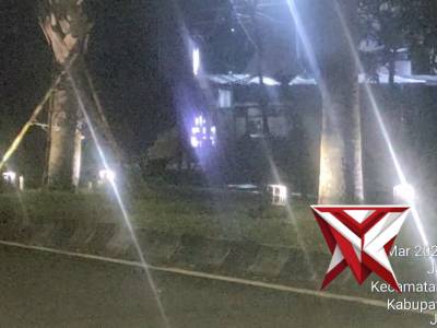 Anggota Piket Jaga Polsek Kepanjen  Mendatangi dan Mengamankan ODGJ aduan dari warga melalui 110