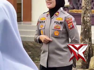 Polres pidie jaya 
Sambangi sekolah mts Bustanul muallimin