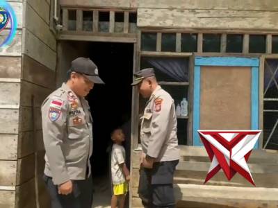 Polsek Rantau Selamat Bersedekah dibulan Suci  ramadhan