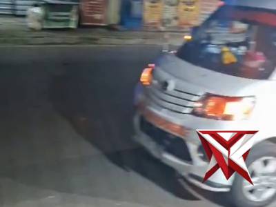 Membantu korban laka