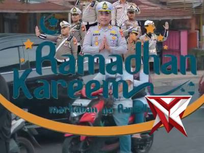 Ramadhan Penuh Kepedulian, Satlantas Polresta Bengkulu Bagikan Takjil dan Edukasi untuk Pengendara