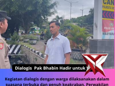 DIALOGIS PAK BHABIN DENGAN WARGA