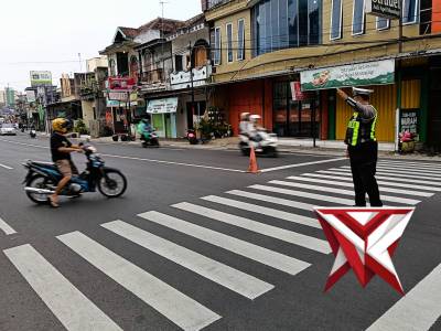 GIAT RUTIN YANMAS POROS PAGI DI WILAYAH HUKUM POLSEK DAU - PoliceTube