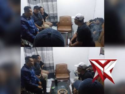 BHABINKAMTIBMAS KEL.SARIJADI LAKUKAN GIAT SAMBANG DOOR TO DOOR SYSTEM DAN HIMBAUAN KAMTIBMAS