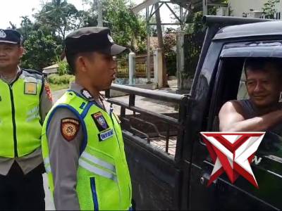 HIMBAUAN DARI PENGENDARA R.4 UTK SELALU MENGUTAMAKAN KESELAMATAN DALAM BERKENDARA.