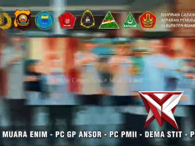 Kapolres Muara Enim Bersama OKP dan Mahasiswa Bagikan Takjil kepada Pengguna Jalan