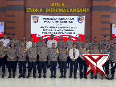 Dalam rangka memperkuat komitmen mewujudkan tata kelola pemerintahan yang bersih dan bebas dari koru