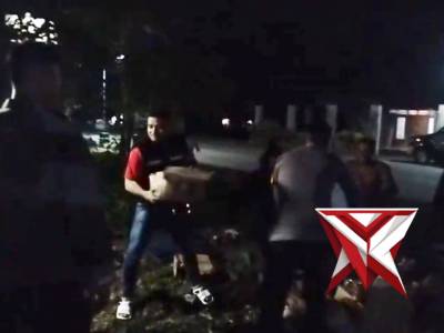 Evakuasi Truk Terguling