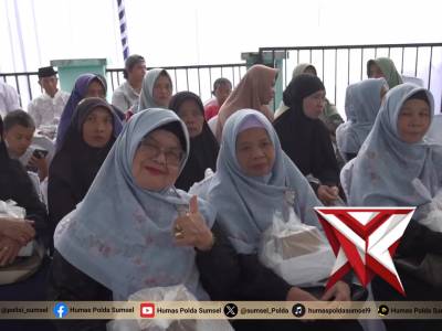 Safari Ramadhan, Wakapolda Sumsel Pererat Silaturahmi dan Salurkan Bansos di Kota Prabumulih