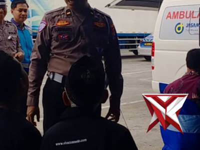 Sat Lintas Polres Ngawi melaksanakan kegiatan Ramp Check dan pemeriksaan kesehatan kepada sopir bus