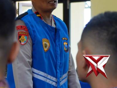 Polres Pacitan melaksanakan kegiatan penandatanganan pakta integritas dan pengambilan sumpah secara