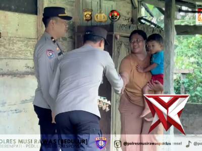 Jum'at Berbagi Satbinmas Polres Musi Rawas - PoliceTube