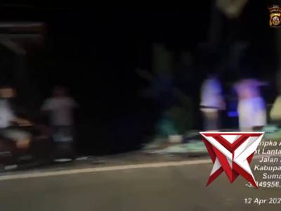 Evaluasi kendaraan laka tunggal di desa sungai pinang