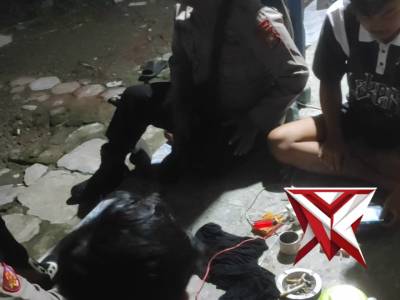 Patroli Polsek Peterongan - PoliceTube