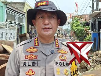 Takziah Kapolresta Bandung Kepada Korban Meninggal Dunia Insiden Ambruknya Pasar Soreang,Kabupaten B