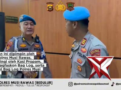 Pengecekan senpi dinas oleh polda sumsel