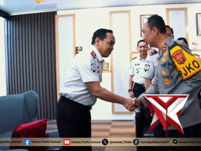 KAPOLDA TERIMA KUNKER KEMENIMIPAS. SM11