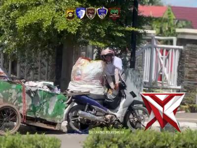 JUMAT BERKAH SAT LANTAS HADIR UNTUK NEGERI????