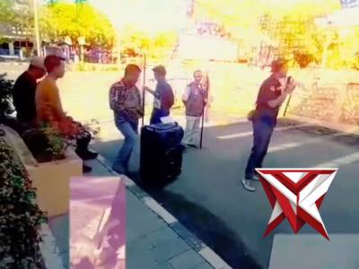 Polri untuk masyarakat