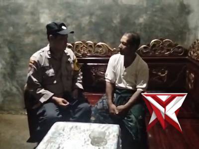 Aiptu Zainul selaku bhabinkamtibmas desa tambakasri laksanakan sambang kamtibmas