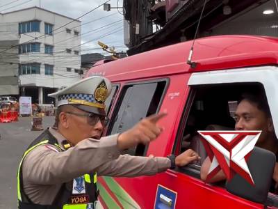 Edukasi lalu lintas - PoliceTube