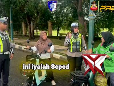 Sat lantas memberikan arahan kepada masyarakat IK3