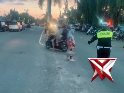 Patroli satlantas - PoliceTube