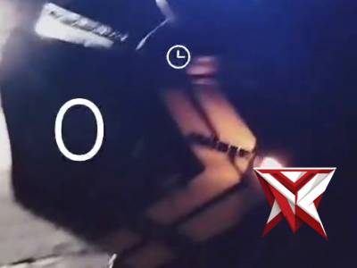 *Tim Patroli Polsek BTS Ulu Bantu Pemudik Pecah Ban*