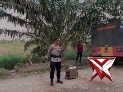 "PERSONEL DIT SAMAPTA POLDA KALBAR MELAKSANAKAN PENGAMANAN DI MEMPAWAH"