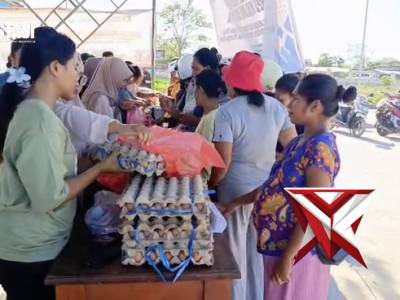 Polres MBD melaksanakan gerakan pangan murah - PoliceTube