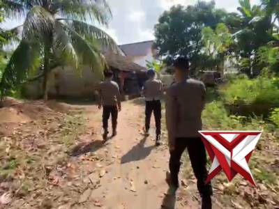 Pelaksanaan pengecekan lahan jagung ketahanan pangan Polres Muba ik2 - PoliceTube