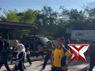 4. Olahraga bersama FORKOMPINCAM Tungkal Jaya,, - PoliceTube