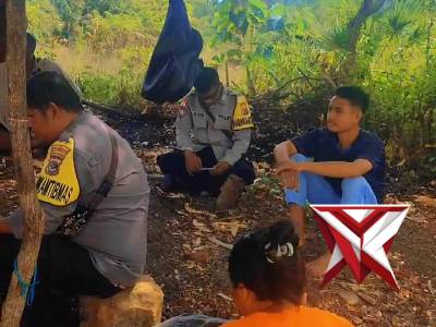 Bhabinkamtibmas desa Nadawawi Polsek Sabu Barat hadir berikan solusi terbaik untuk keamanan bersama