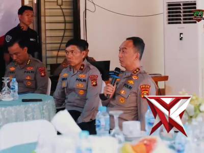 Kapolda Sumsel memimpin evaluasi penguatan SDM dalam agenda coffe morning