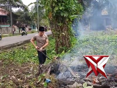 GIAT BAKTI SOSIAL. IK4