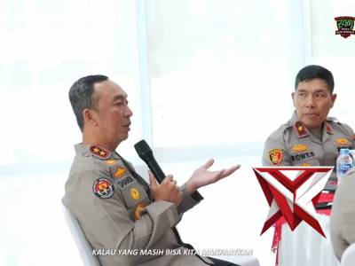 KAPOLDA SUMSEL PIMPIN ACARA COFFE MORNING BERSAMA SELURUH PEJABAT UTAMA POLDA SUMSEL - PoliceTube