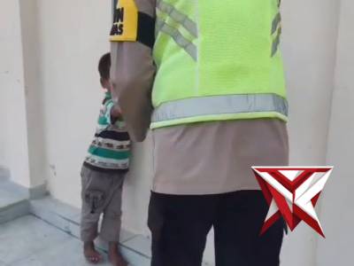 Polri Hadir, Pastikan Ibadah Paskah Berjalan Khidmat

?Polsek STL Ulu Terawas berkomitmen memberikan