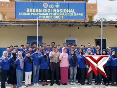 PEMBERIAN TALI ASIH DARI KETUA BHAYANGKARI CABANG OKU KEPADA RELAWAN SPPG POLRES OKU.2 DIWILAYAH KEC - PoliceTube