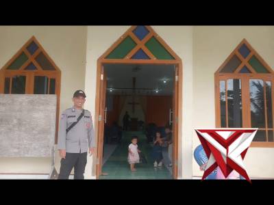 Pengamanan Ibadah Jum'at agung di gereja GBI Baptis Deeun desa Sido mulyo Kec. Sungai menang kab OKI
